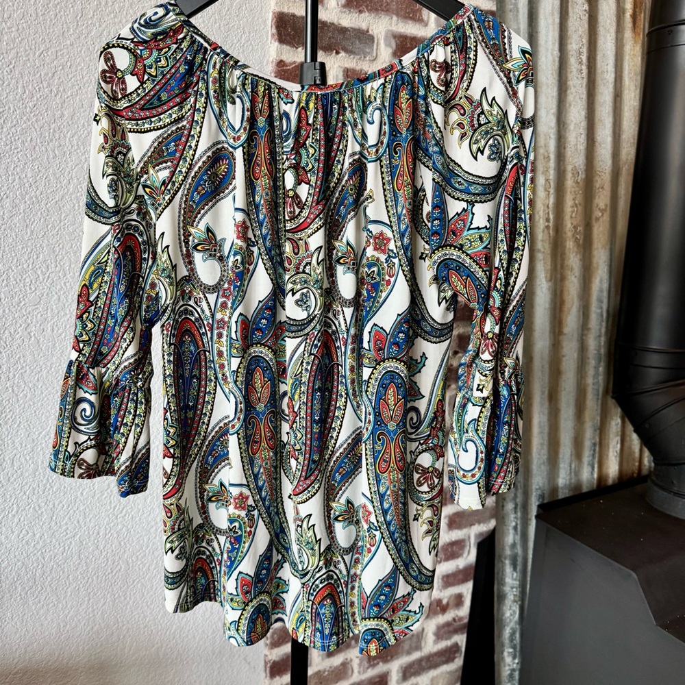 Cavenders R Rouge Western Paisley Women's Top, Size Large Shirt 3/4 Bell Sleeves - Picture 4 of 8
